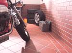 Подова настилка за гараж: направете пода в гаража на плочките