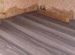 Правилна хидроизолация на пода в дървена къща - опции и материали